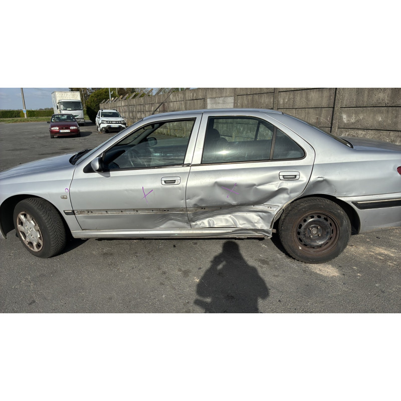 Baguette de porte arriere droite PEUGEOT 406 Photo n°10
