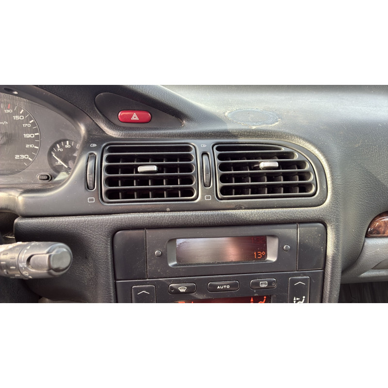 Baguette de porte arriere droite PEUGEOT 406 Photo n°19