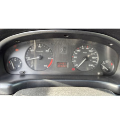 Vitre avant gauche PEUGEOT 406