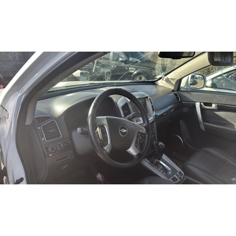 Vitre arriere gauche CHEVROLET CAPTIVA Photo n°14