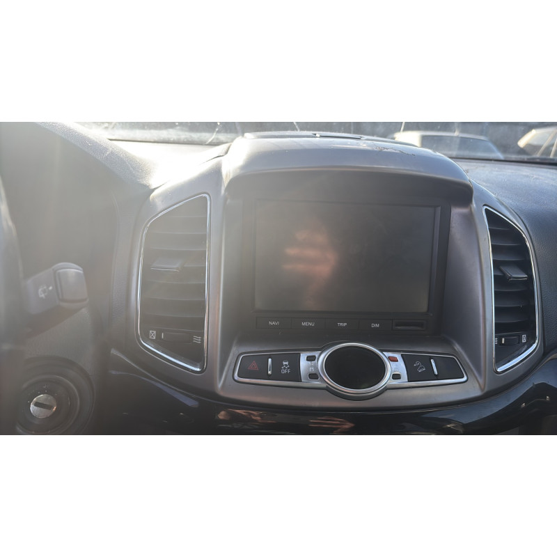 Vitre arriere gauche CHEVROLET CAPTIVA Photo n°20