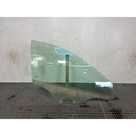 Vitre avant droit CHEVROLET CAPTIVA