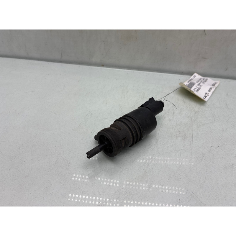 Pompe lave glace avant CHEVROLET CAPTIVA Photo n°4