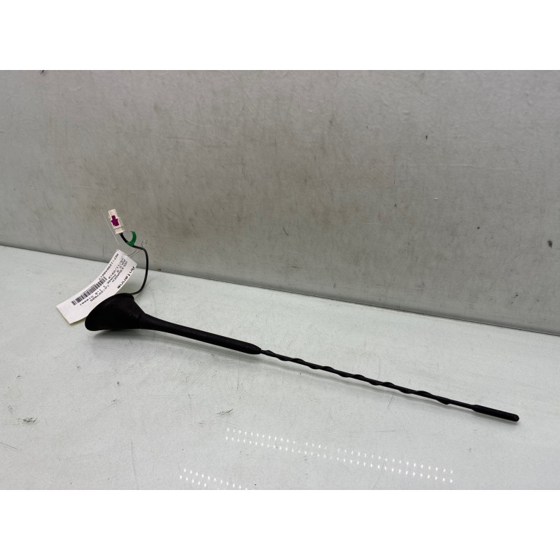 Antenne VOLKSWAGEN POLO 5 Photo n°3