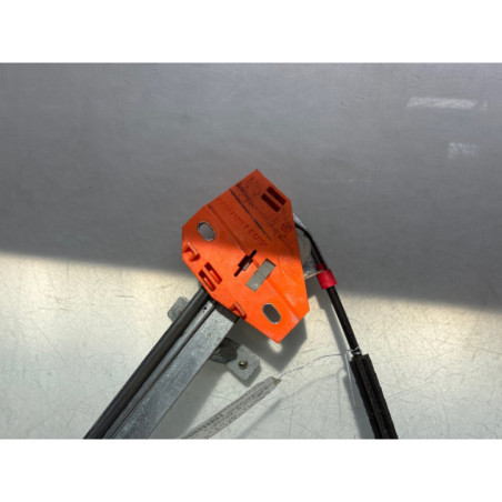 Leve vitre electrique avant droit FORD FIESTA 4 Photo n°1