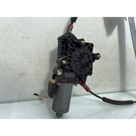 Leve vitre electrique avant droit FORD FIESTA 4