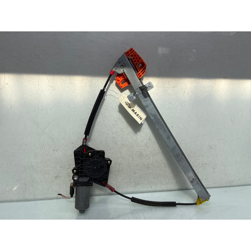 Leve vitre electrique avant droit FORD FIESTA 4 Photo n°4