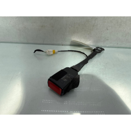 Attache ceinture avant gauche PEUGEOT 3008 2