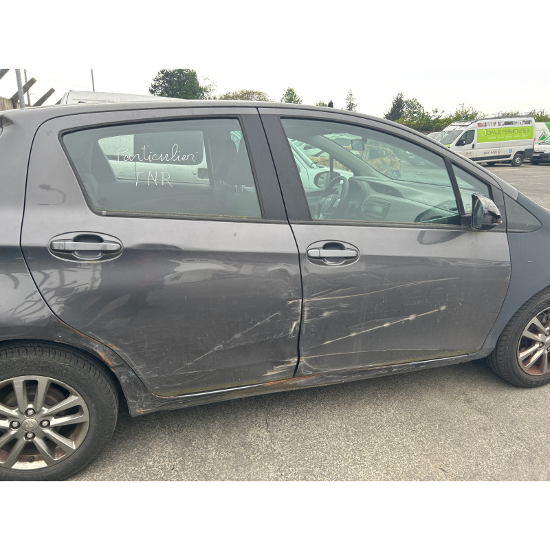 Arret de porte arriere droit TOYOTA YARIS 3 Photo n°11