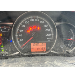 Arret de porte arriere droit TOYOTA YARIS 3