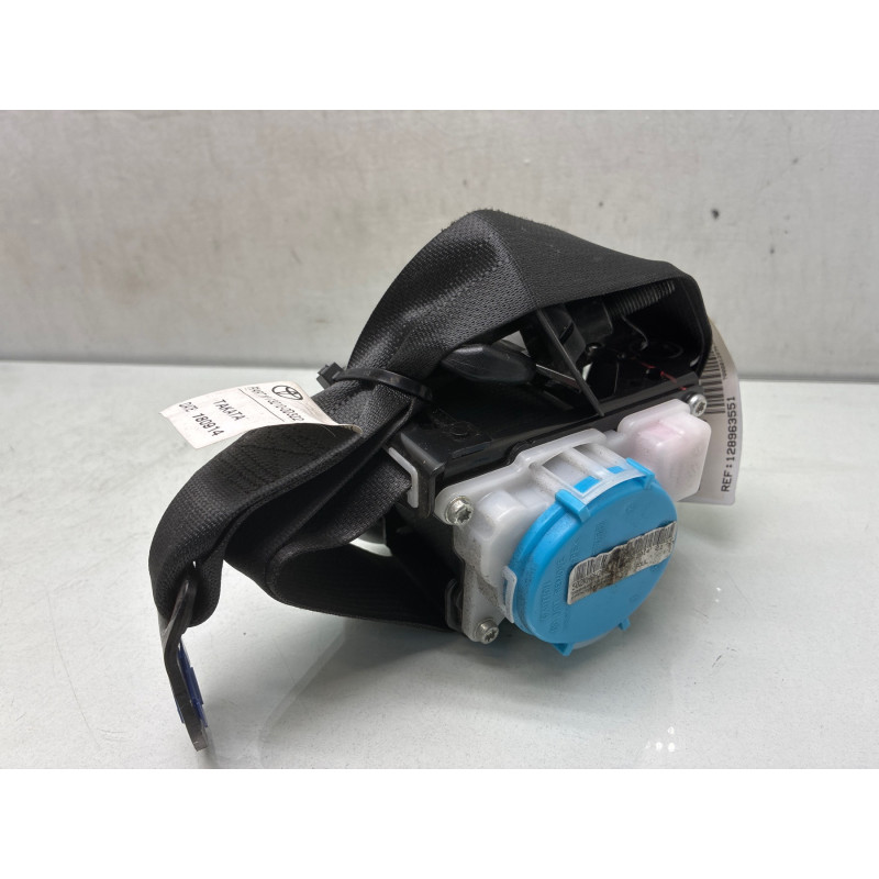 Pretensionneur de ceinture arriere droit TOYOTA YARIS 3 Photo n°1