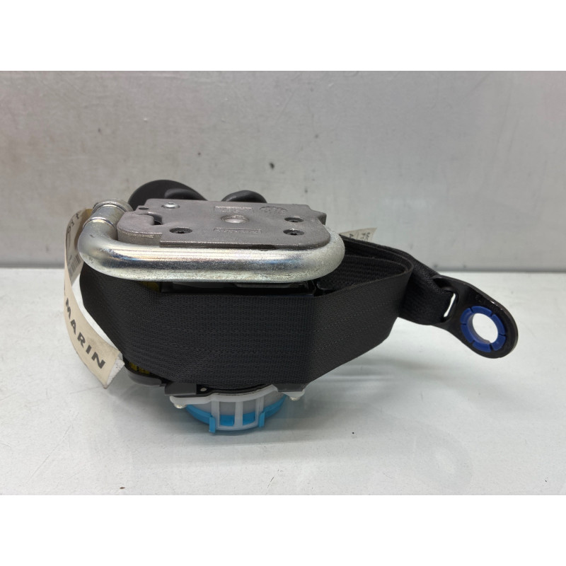 Pretensionneur de ceinture arriere droit TOYOTA YARIS 3 Photo n°4