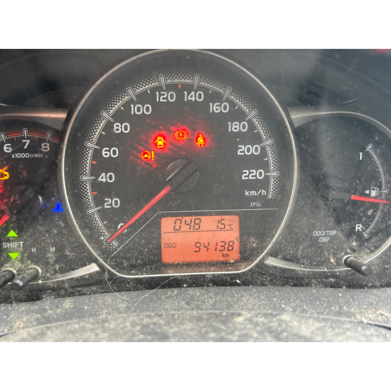 Interrupteur de leve vitre avant droit TOYOTA YARIS 3 Photo n°18