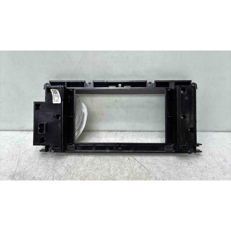 Facade autoradio LAND ROVER RANGE ROVER 1 EVOQUE Photo n°4