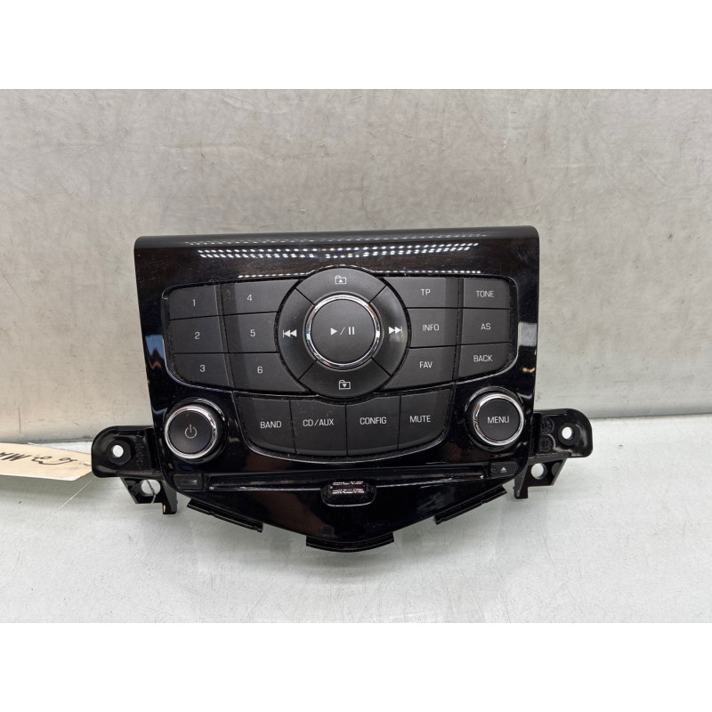 Commande autoradio CHEVROLET CRUZE Photo n°1