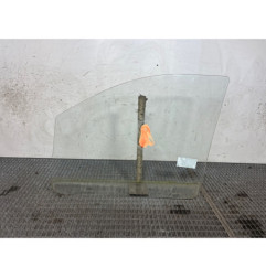 Vitre avant droit MERCEDES VITO 639