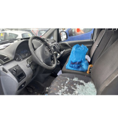 Serrure avant droit MERCEDES VITO 639