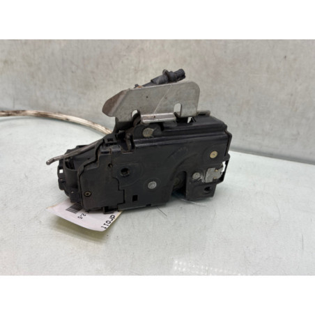Serrure avant droit AUDI A6 2