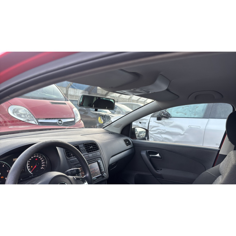 Pretensionneur de ceinture avant droit VOLKSWAGEN POLO 5 Photo n°20