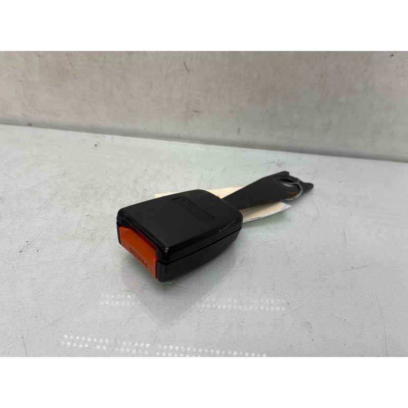 Attache ceinture avant droit OPEL AGILA A Photo n°3