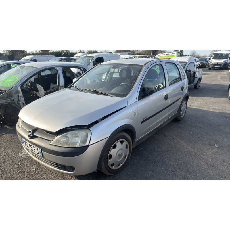 Vitre arriere gauche OPEL CORSA C Photo n°3