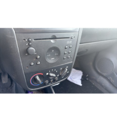 Vitre arriere gauche OPEL CORSA C