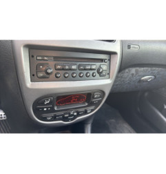 Vitre avant droit PEUGEOT 206