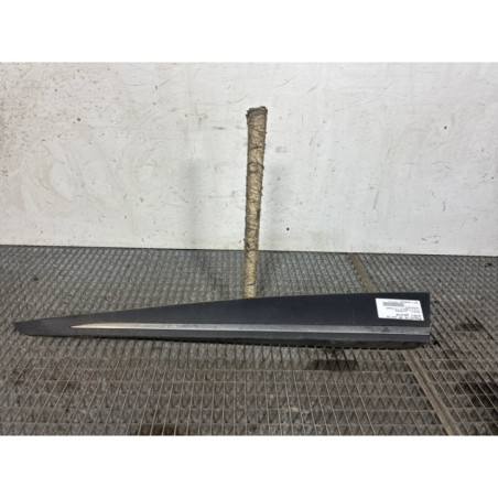 Baguette de porte avant gauche RENAULT CLIO 4 Photo n°1