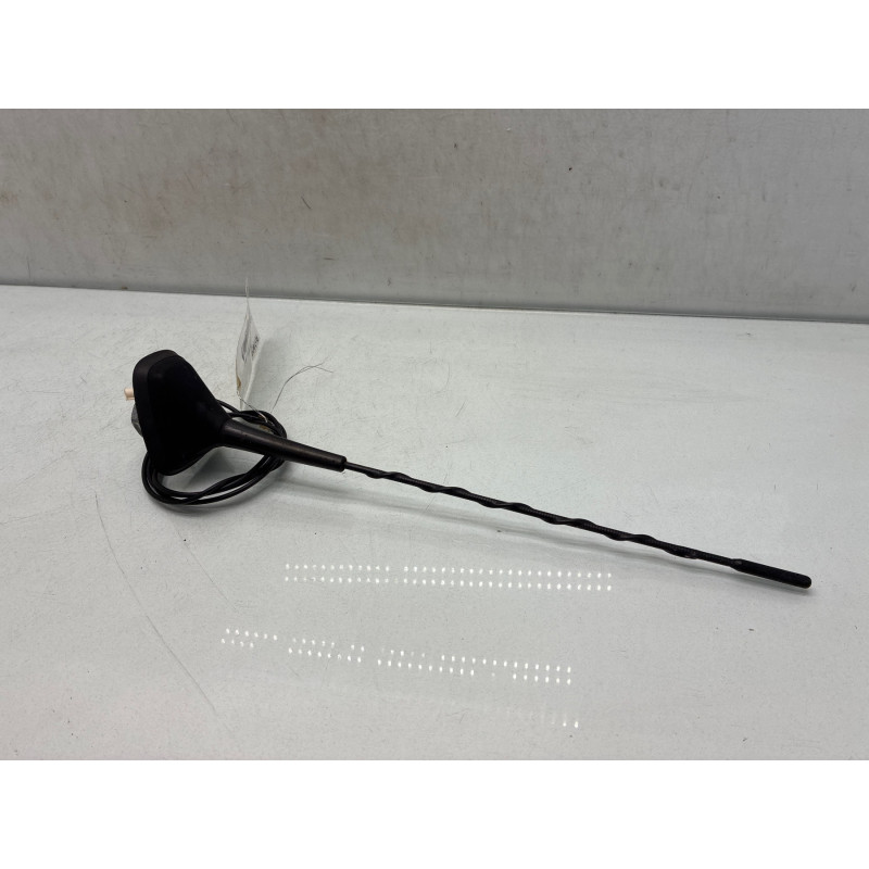 Antenne RENAULT CLIO 4 Photo n°3