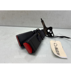 Attache ceinture arriere droit RENAULT CLIO 4