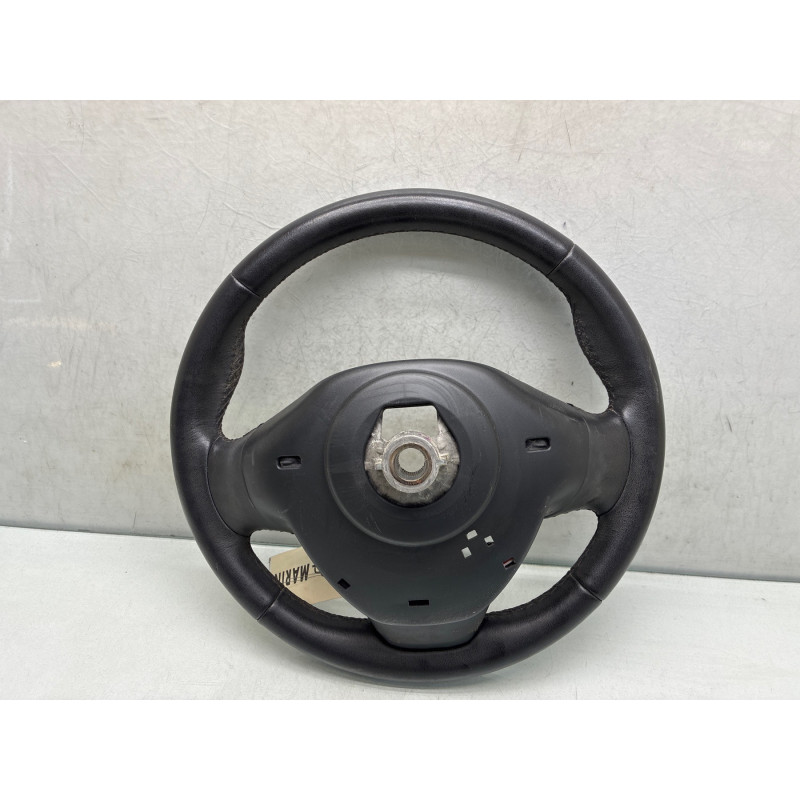 Volant RENAULT CLIO 4 Photo n°3