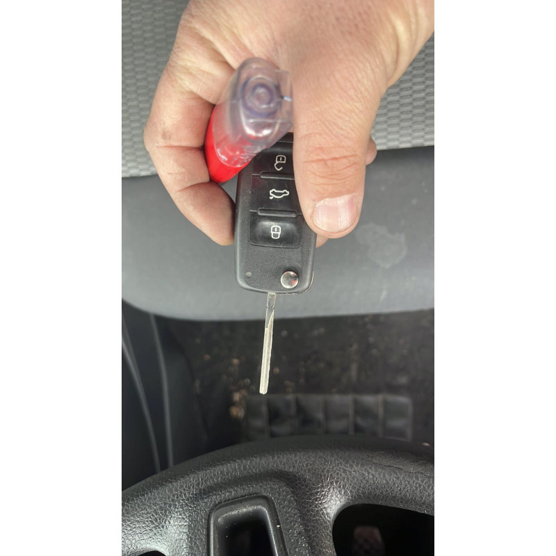 Pretensionneur de ceinture avant droit VOLKSWAGEN POLO 5 Photo n°4