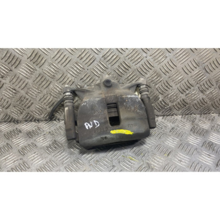 Etrier avant droit (freinage) AUDI TT 3 Photo n°1