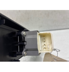 Interrupteur de leve vitre avant gauche TOYOTA YARIS 3