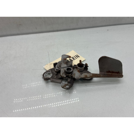 Fermeture de capot PEUGEOT 306