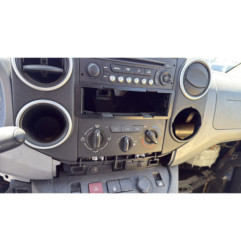 Anti brouillard gauche (feux) PEUGEOT PARTNER 2