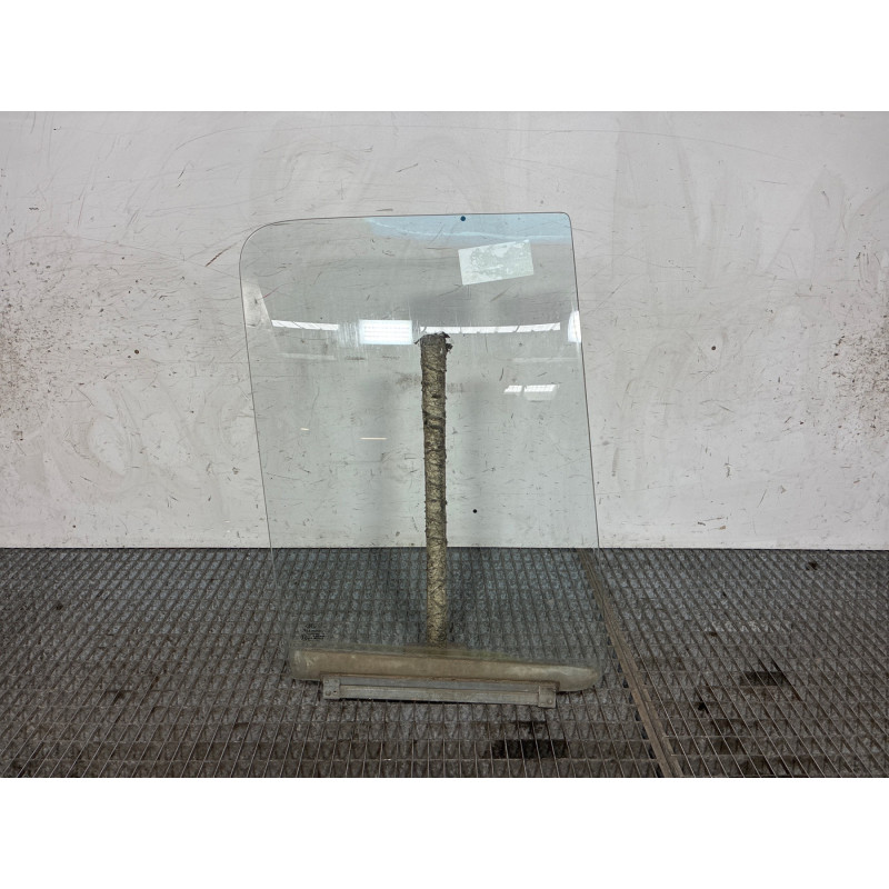 Vitre avant droit FORD TRANSIT 3 Photo n°2