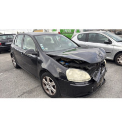Vitre arriere gauche VOLKSWAGEN GOLF 5