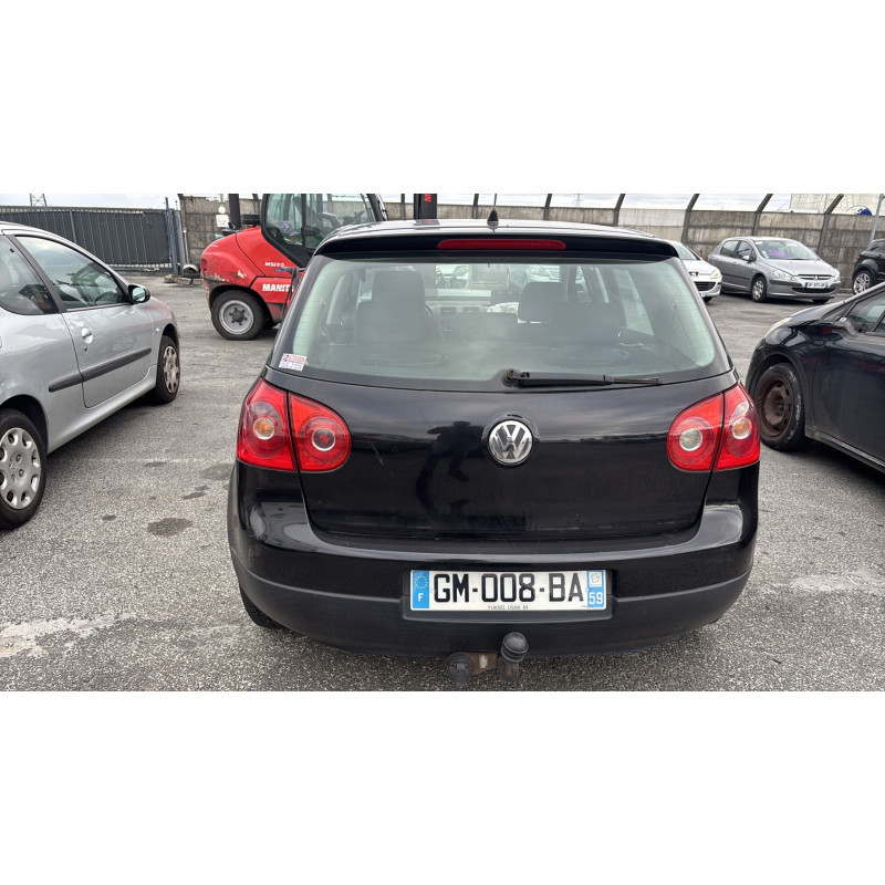 Vitre arriere gauche VOLKSWAGEN GOLF 5 Photo n°12