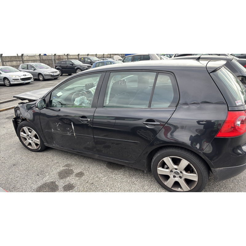 Vitre arriere gauche VOLKSWAGEN GOLF 5 Photo n°13