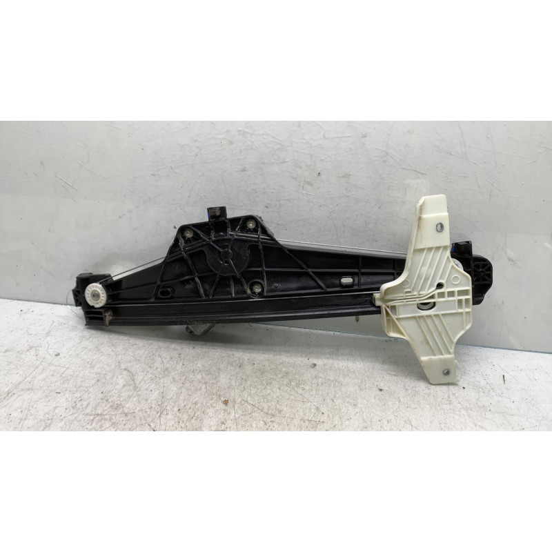 Leve vitre electrique arriere gauche PEUGEOT 3008 2 Photo n°2