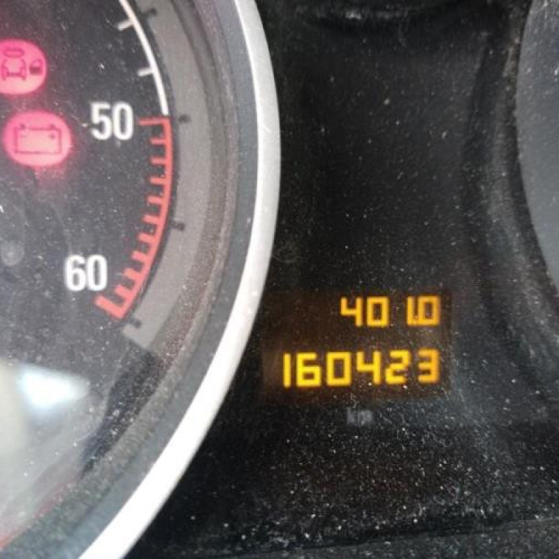 Pare choc arriere OPEL ZAFIRA B Photo n°20