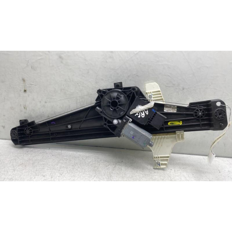 Leve vitre electrique arriere gauche PEUGEOT 3008 2 Photo n°4