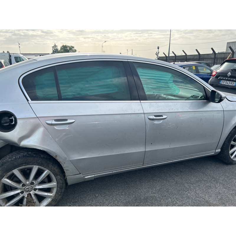 Cremaillere assistee VOLKSWAGEN PASSAT 6 Photo n°17