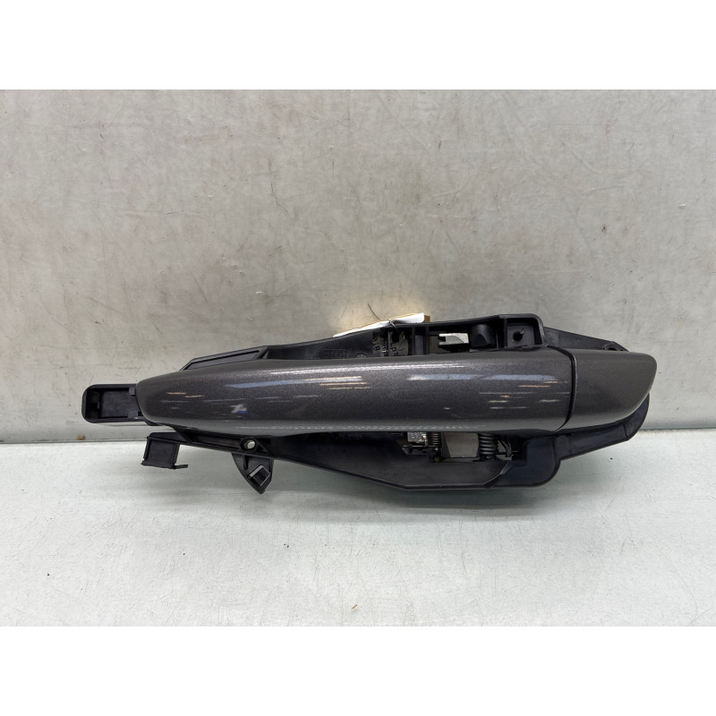 Poignee porte arriere gauche PEUGEOT 3008 2 Photo n°4
