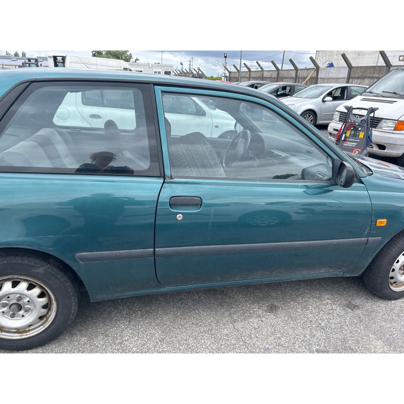 Optique avant principal droit (feux)(phare) TOYOTA STARLET 2 Photo n°9