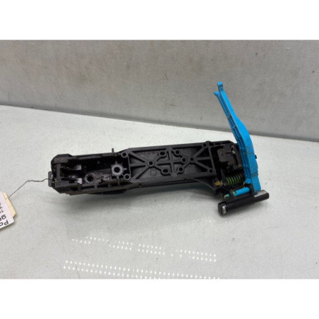 Poignee porte arriere gauche TOYOTA YARIS 3