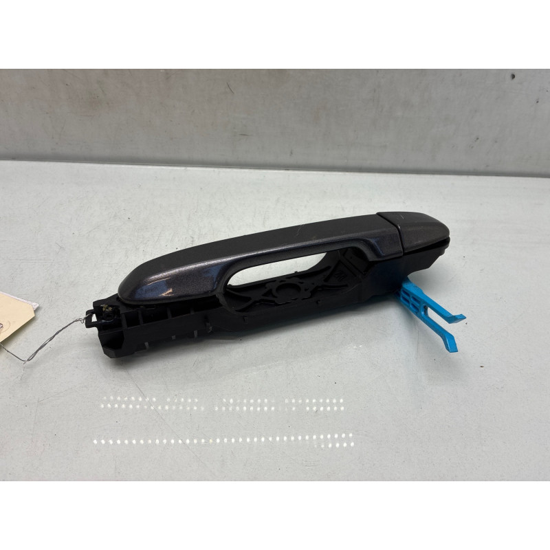 Poignee porte arriere gauche TOYOTA YARIS 3 Photo n°4