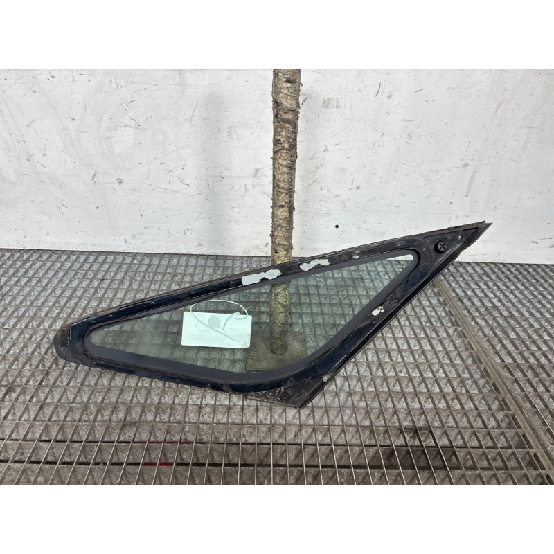 Custode avant droit MITSUBISHI COLT 6 Photo n°2