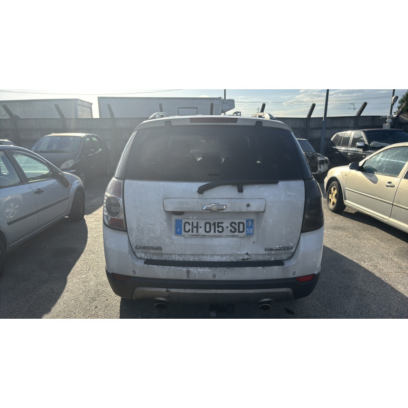 Poignee porte avant gauche CHEVROLET CAPTIVA Photo n°9